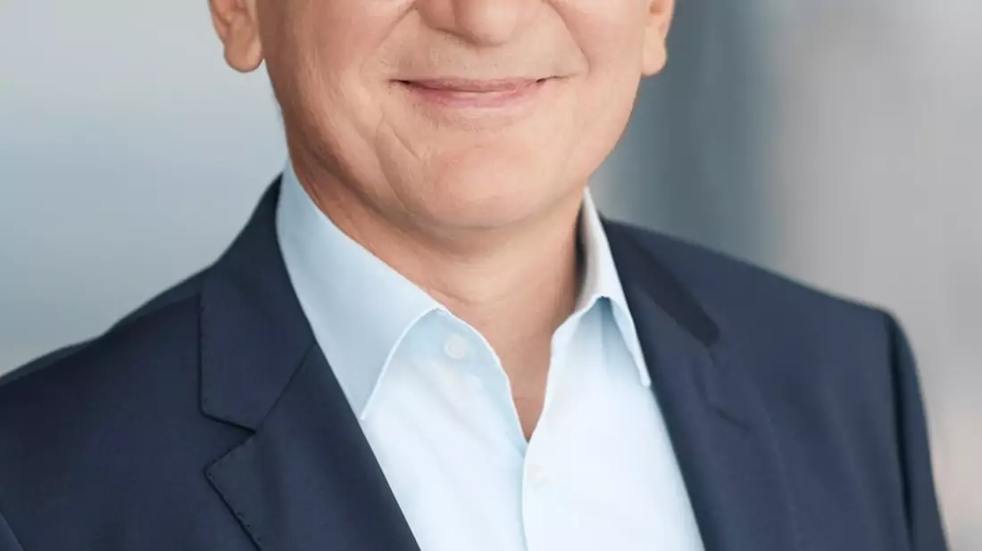 Frank Dehnke tritt die Nachfolge von Frank Nickel an - Bild: presseportal.de