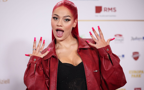 Rapperin Badmómzjay: «Das Klischee, was mich am meisten über Frauen im Rap nervt, ist, dass wir nicht rappen können.» (Archivbild) - Foto: Christian Charisius/dpa