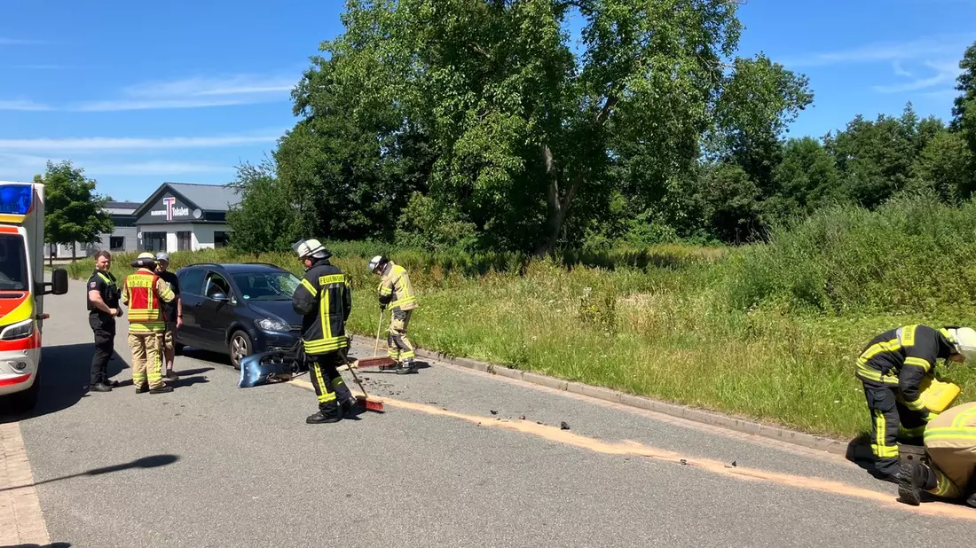 POL-STD: Kia Sportage in Buxtehude entwendet - Serie von Einschleichdiebstählen in Stade - Unbekannt entwenden Motorsteinschneider in Bützfleth - Motorradfahrschülerin übersieht die Vorfahrt - Bild: presseportal.de