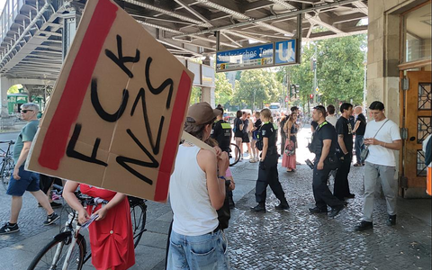 Demo gegen AfD-Politiker in Kreuzberg am 01.07.2025 - Foto: über dts Nachrichtenagentur