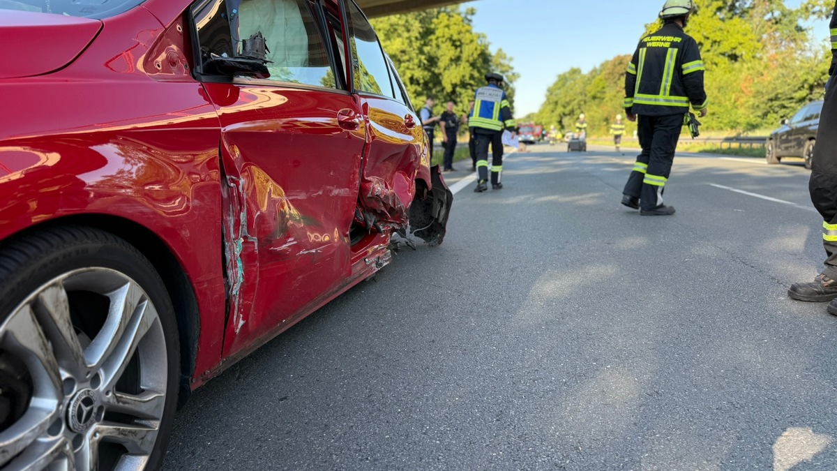 FW-WRN: Verkehrsunfall auf der Nordlippestraße - Foto: presseportal.de