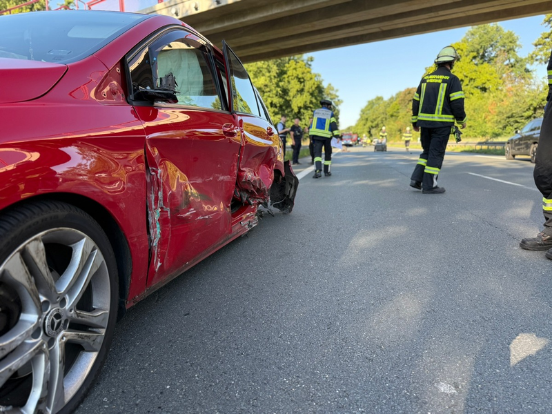 FW-WRN: Verkehrsunfall auf der Nordlippestraße - Foto: presseportal.de