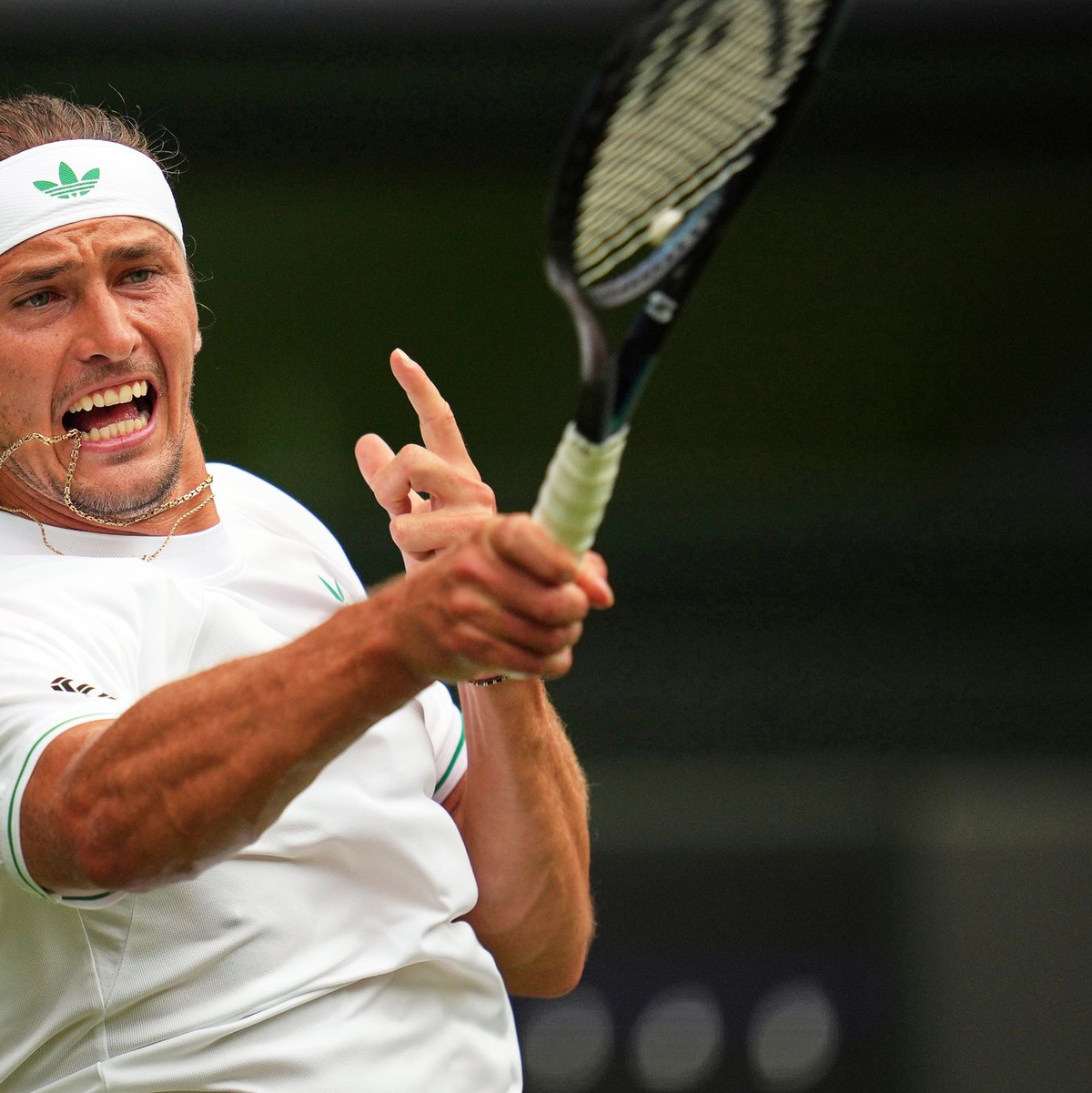 Alexander Zverev sucht nach Antworten. - Foto: Kin Cheung/AP/dpa