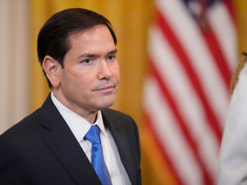 Der US-Außenminister soll Opfer eines Betruges geworden sein. (Archivbild) - Foto: Mark Schiefelbein/AP/dpa