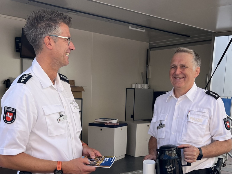 POL-NI: Termine Coffee with a cop - Foto: presseportal.de