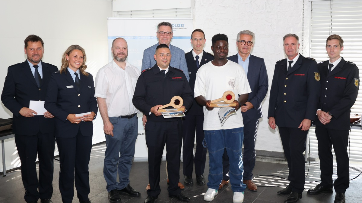 POL-AC: Preis für Zivilcourage 2025 - Polizei und StädteRegion Aachen zeichnen fünf 