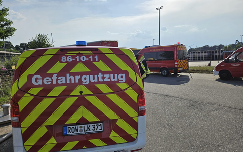 FW-ROW: Gasaustritt auf Firmengelände - Foto: presseportal.de