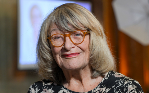 Keine große Freundin der Bundeswehr, aber wehrhaft: Alice Schwarzer. - Foto: Jens Kalaene/dpa