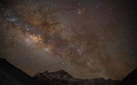 Ist ein Gast aus einem anderen Sonnensystem bei uns unterwegs? (Archivbild) - Foto: Sun Fei/XinHua/dpa