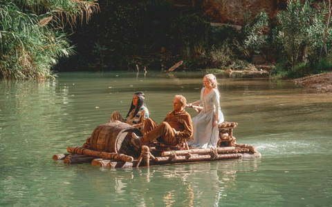 DAS KANU DES MANITU / Constantin Film bringt Michael Bully Herbigs neue Komödie als ersten deutschen Film im IMAX-Format - Foto: presseportal.de