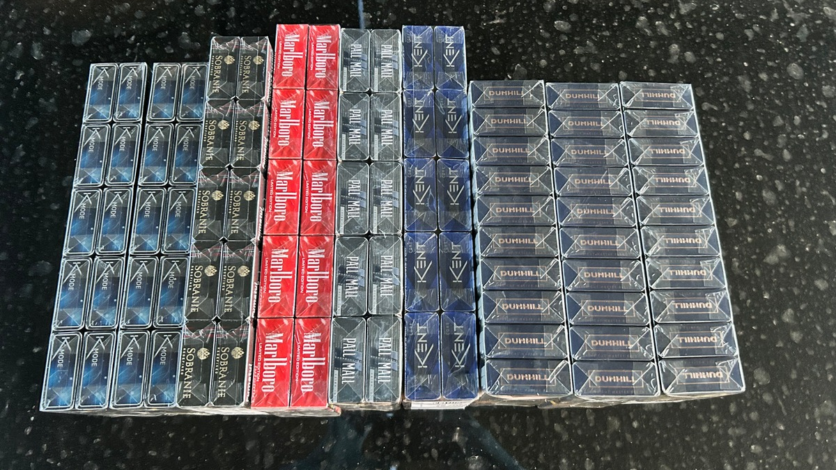 HZA-HN: Kätzchen ohne Papiere und unversteuerte Zigaretten - Foto: presseportal.de