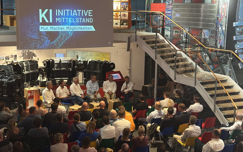 Erfolgreicher Auftakt der KI-Initiative Mittelstand in Bonn: abcfinance und neuland.ai bringen gemeinsam mit Partner KI.NRW den Mittelstand in die KI-Praxis - Foto: presseportal.de