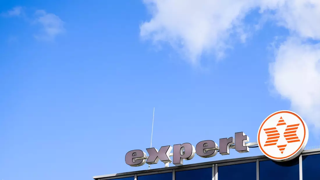 Expert-Vorstand Müller treibt die Neuausrichtung und Digitalisierung des Unternehmens voran. - Bild: Julian Stratenschulte/dpa