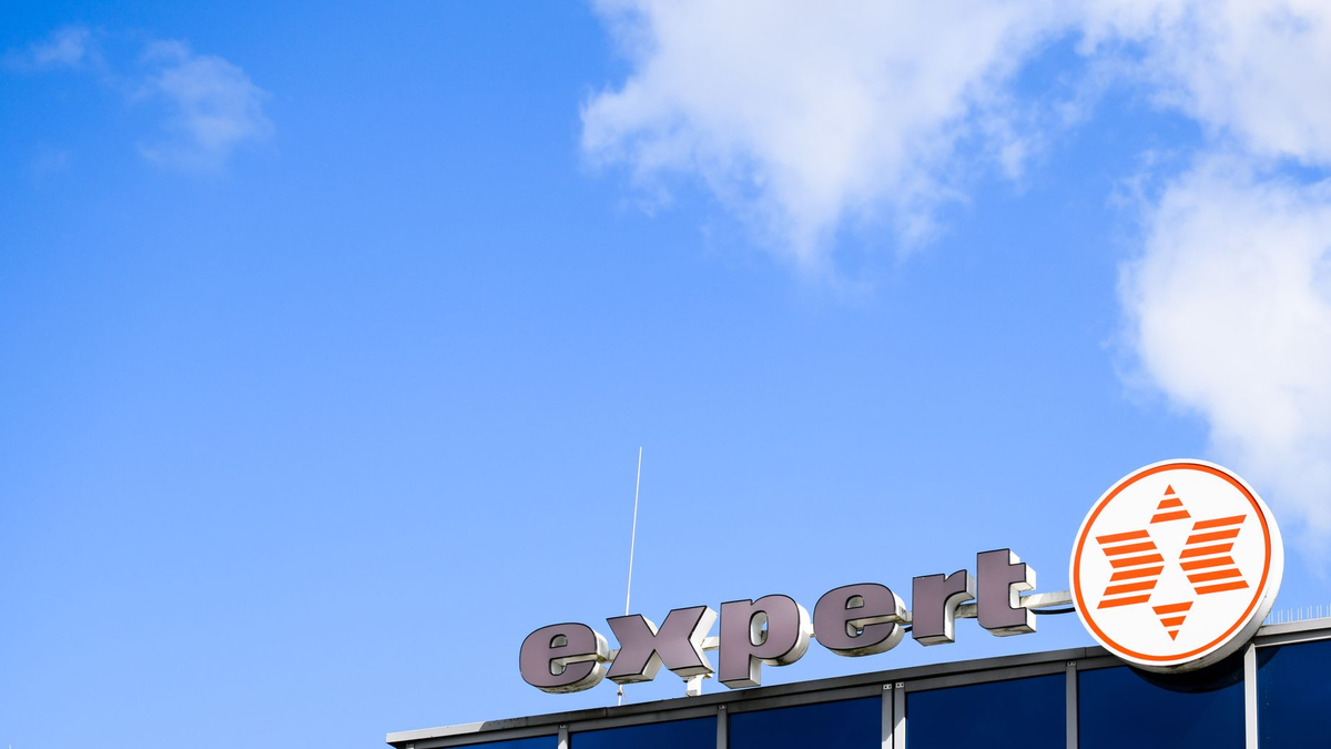 Expert-Vorstand Müller treibt die Neuausrichtung und Digitalisierung des Unternehmens voran. - Foto: Julian Stratenschulte/dpa