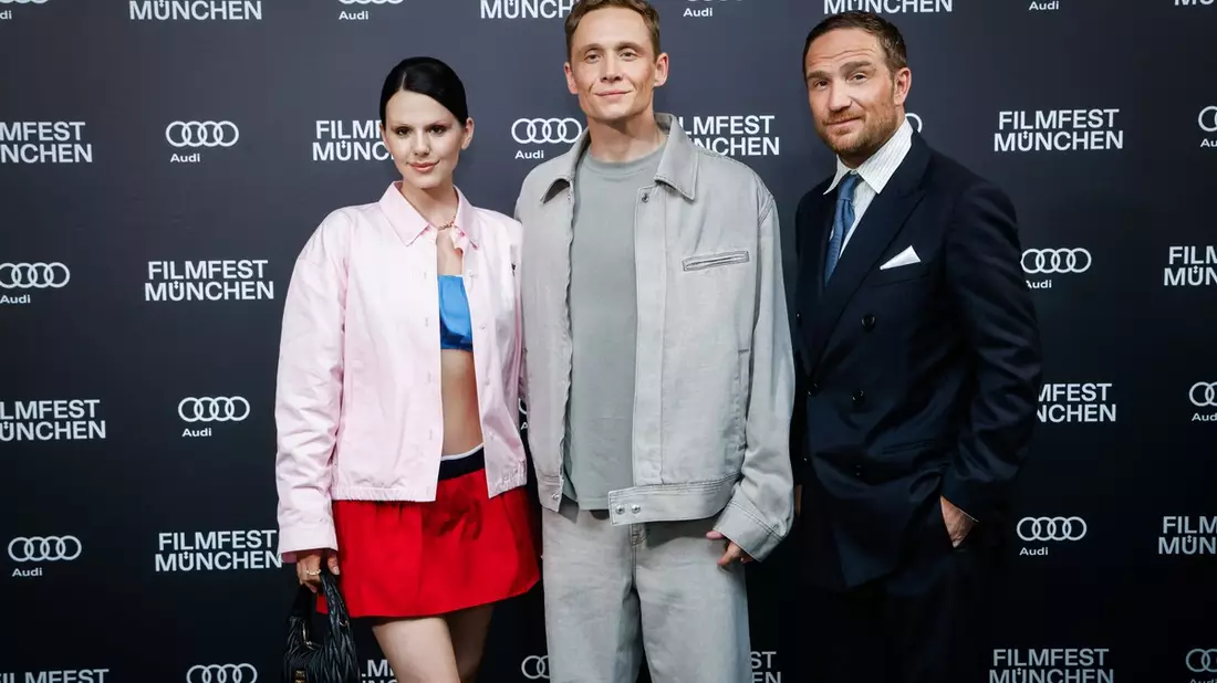 Glamour, Gänsehaut und große Gefühle: Matthias Schweighöfer und Christoph Maria Herbst begeistern beim FILMFEST MÜNCHEN - Bild: presseportal.de