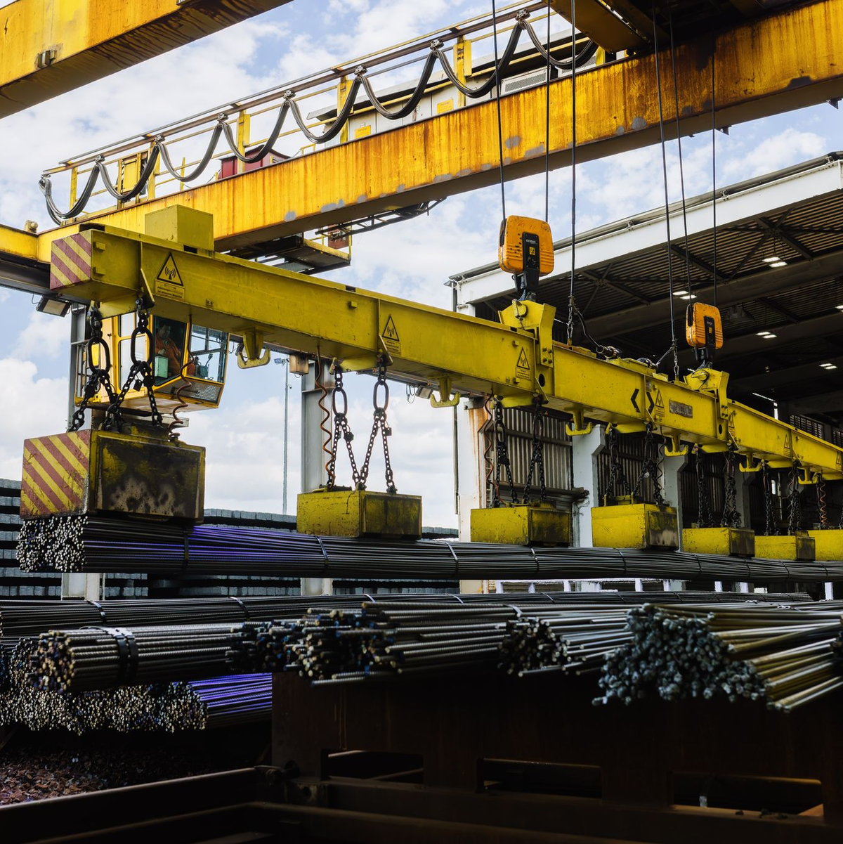 Die europäische Stahlindustrie hofft auf eine Einigung im Zollstreit. (Archivbild) - Foto: Philipp von Ditfurth/dpa