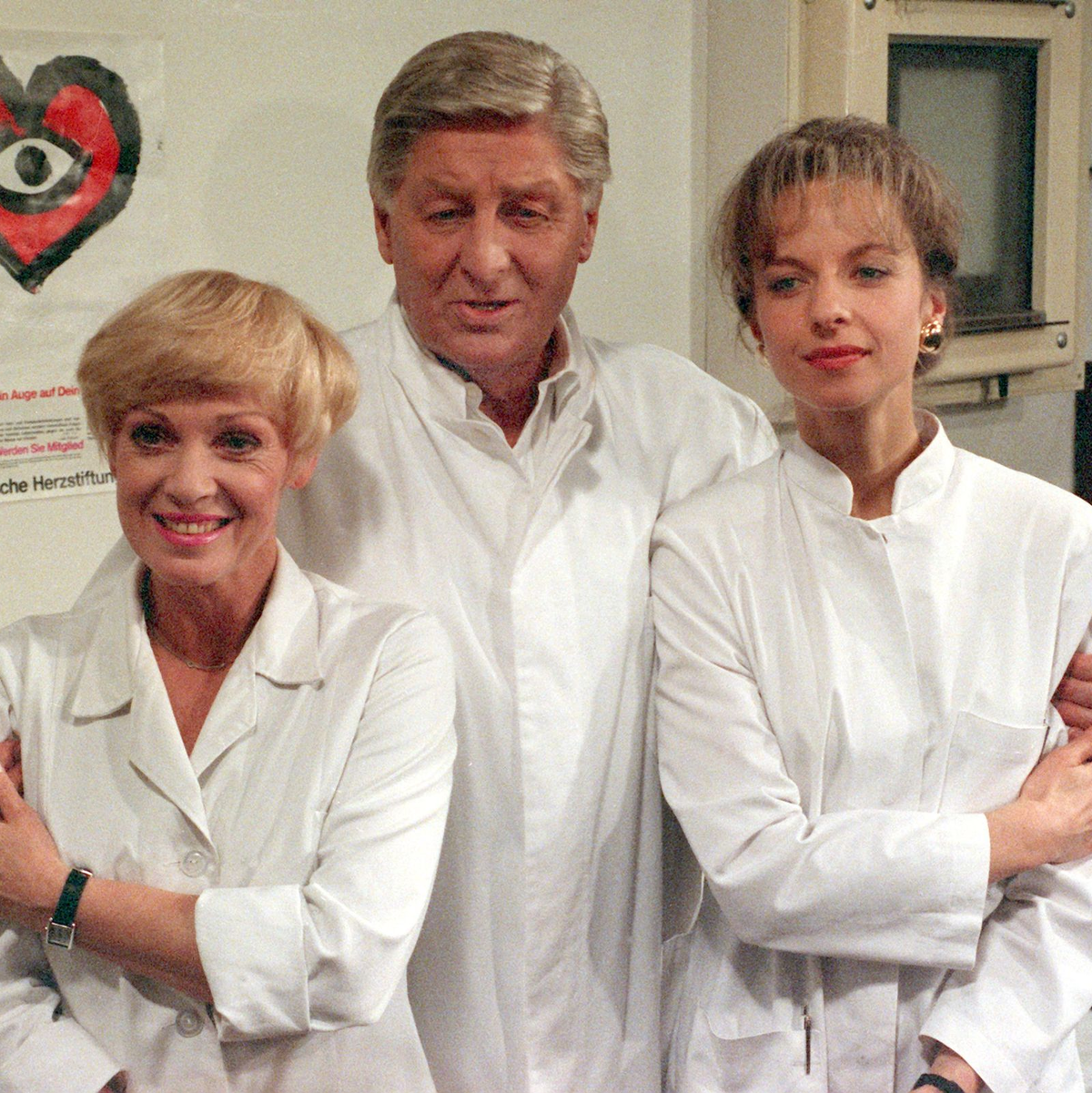 Die freche, schlagfertige Arzthelferin aus der ARD-Vorabendserie «Praxis Bülowbogen» - so haben viele Kupsch in Erinnerung. - Foto: picture alliance / dpa