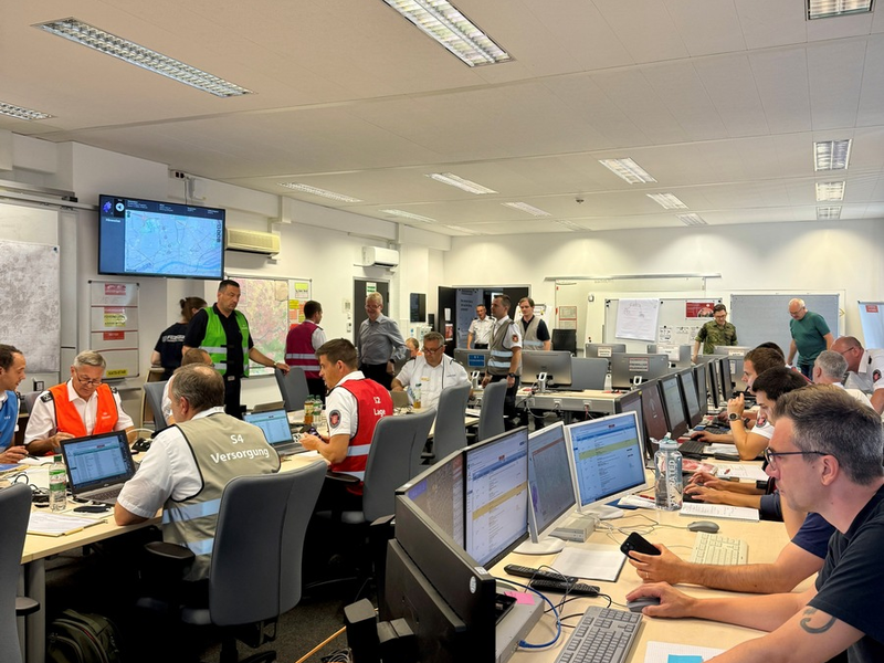 FW-F: Abschluss von Bevölkerungsschutzübung ÜB's! 2025 - Frankfurt zieht positives Fazit - Foto: presseportal.de