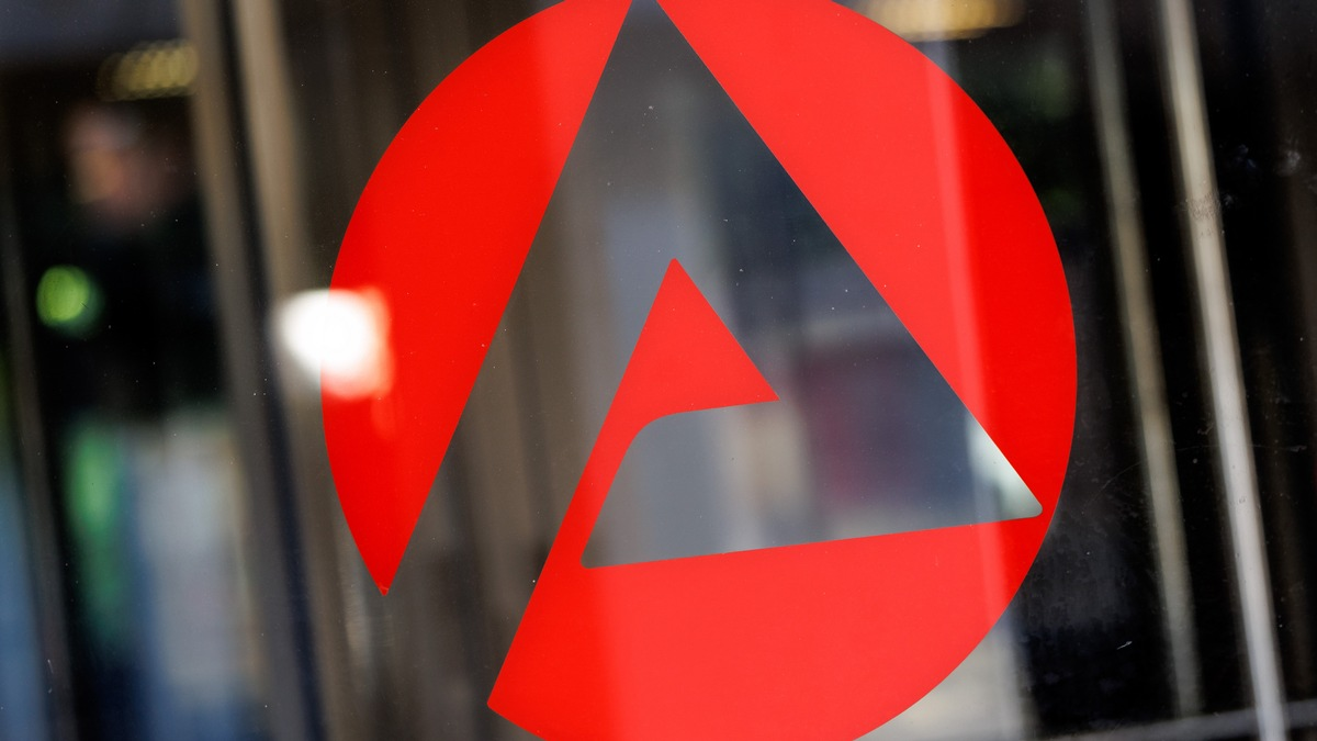 +++ Achtung Sperrfrist (Print, Radio und Online): 18.00 Uhr +++ / ARD-DeutschlandTREND: Jeder Zweite hält geltende Bürgergeld-Sanktionen für angemessen – ein Drittel wünscht sich Verschärfung - Foto: presseportal.de