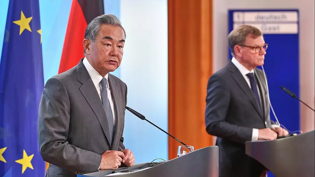 Wang Yi und Johann Wadephul am 03.07.2025 - Bild: über dts Nachrichtenagentur
