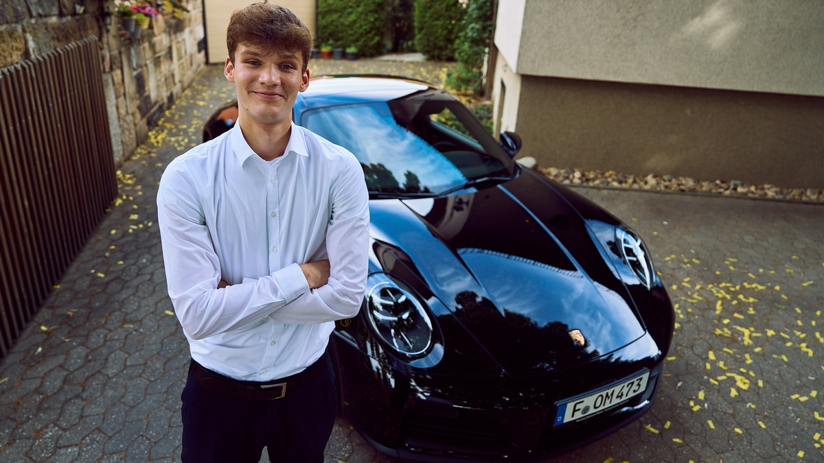 Porsche statt Polo - Fahrschüler gewinnt 160.000 Euro Luxusauto mit Omaze für nur 10 Euro - Foto: presseportal.de