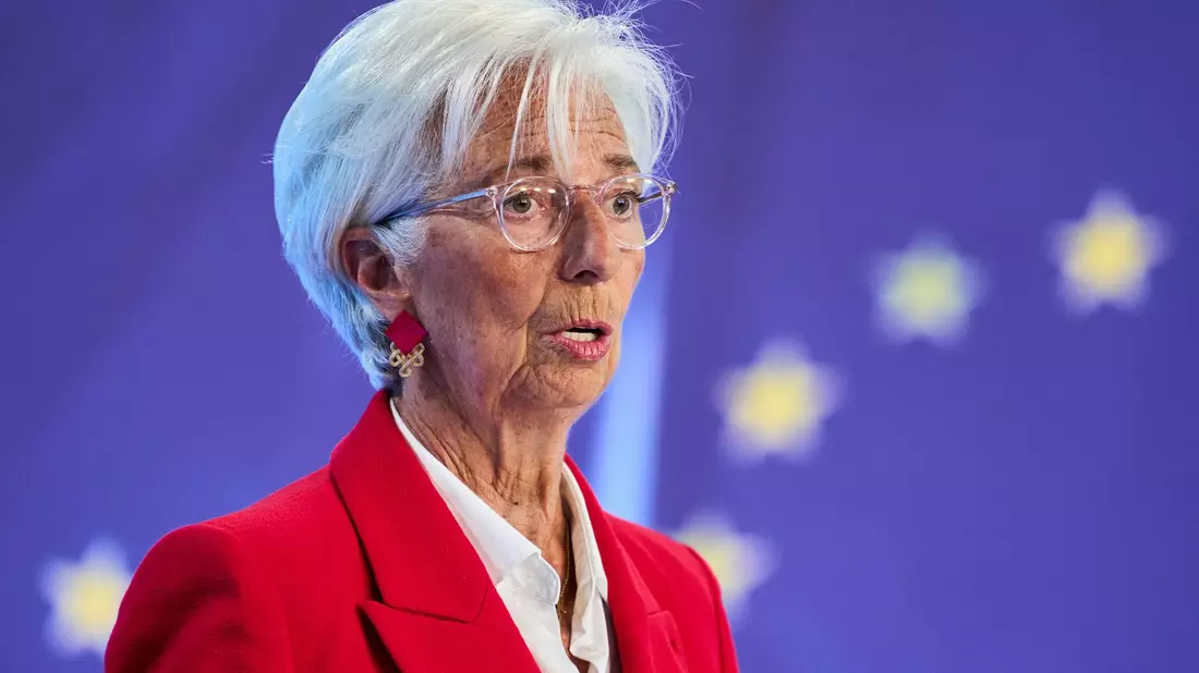 EZB-Chefin Christine Lagarde (Archivbild) - Bild: Michael Probst/AP/dpa