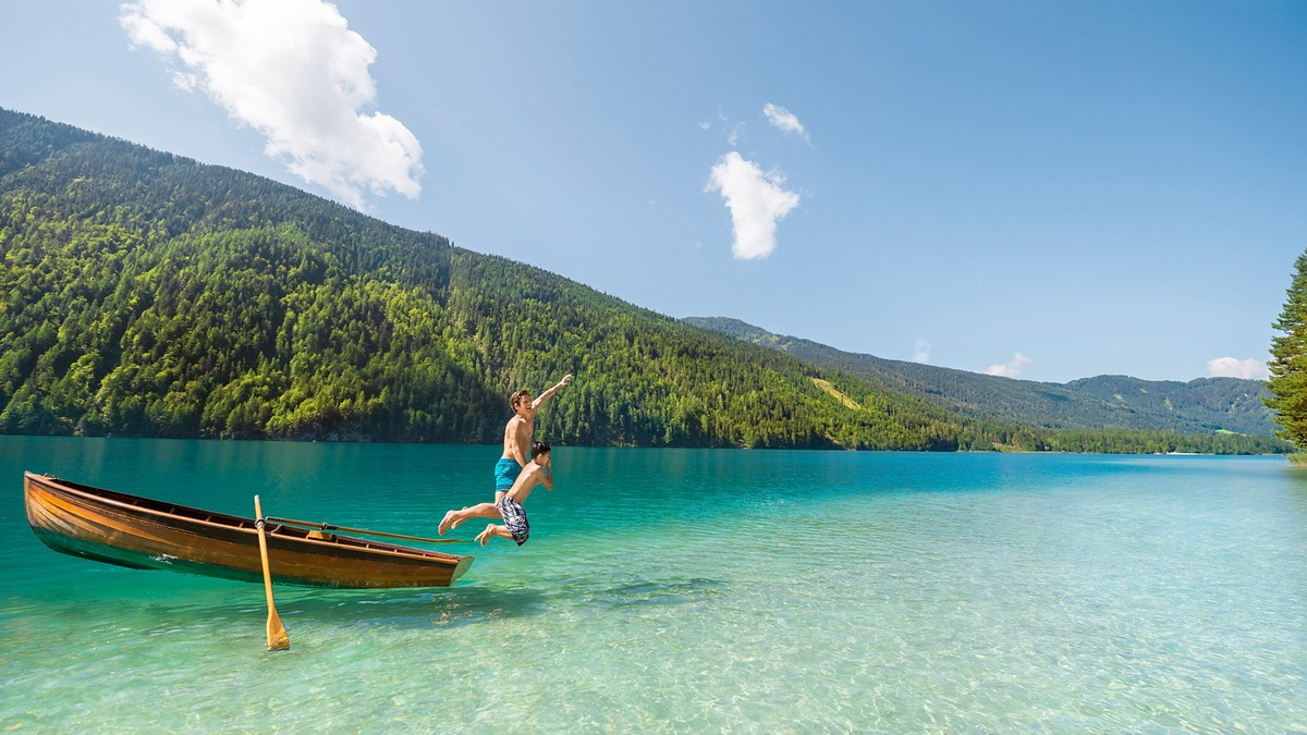 Auswertungen der AGES und Europäischen Umweltagentur attestieren:  Kärntner Badeseen mit Top-Badegewässerqualität - Foto: presseportal.de