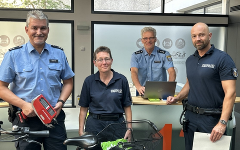 POL-OF: Zweite erfolgreiche Fahrradcodier-Aktion der Stadtpolizei Hanau und des Polizeireviers Hanau - Foto: presseportal.de
