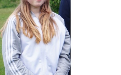 POL-HH: 250704-1. Vermisstenfahndung nach 12-Jähriger aus Hamburg-Altengamme - Foto: presseportal.de