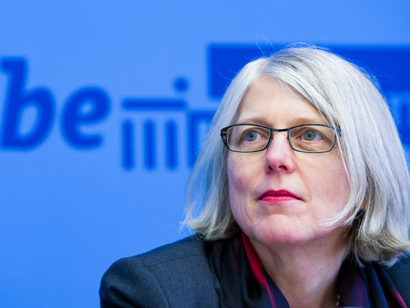 Sonderermittlerin Sudhof kann zum Vorgehen des damaligen Gesundheitsministers Spahn bei der Maskenbeschaffung im Haushaltsausschuss aussagen. (Archivbild) - Foto: Inga Kjer/dpa