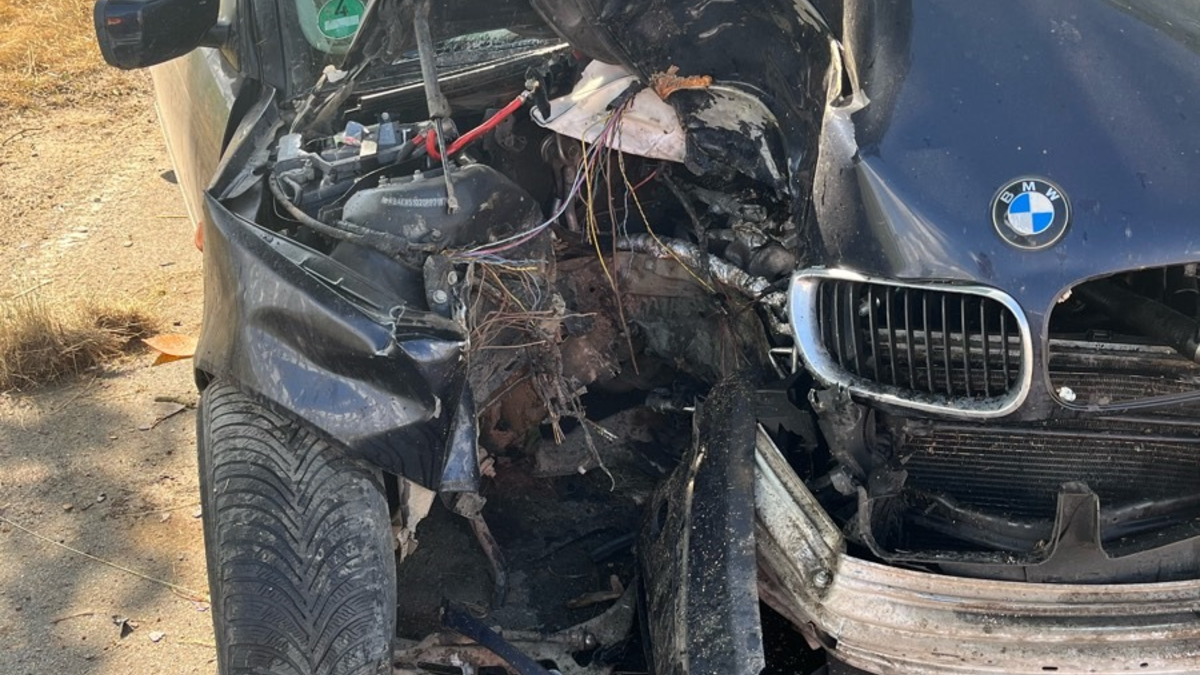 POL-HX: Zwei Unfälle mit Totalschaden in einer halben Stunde - Foto: presseportal.de