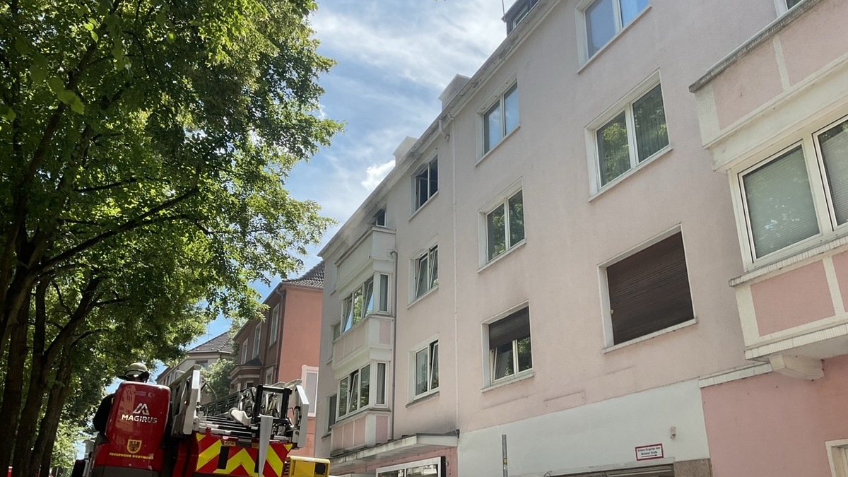 FW-DO: Zwei Verletzte bei Küchenbrand in Dortmund-Marten - Foto: presseportal.de