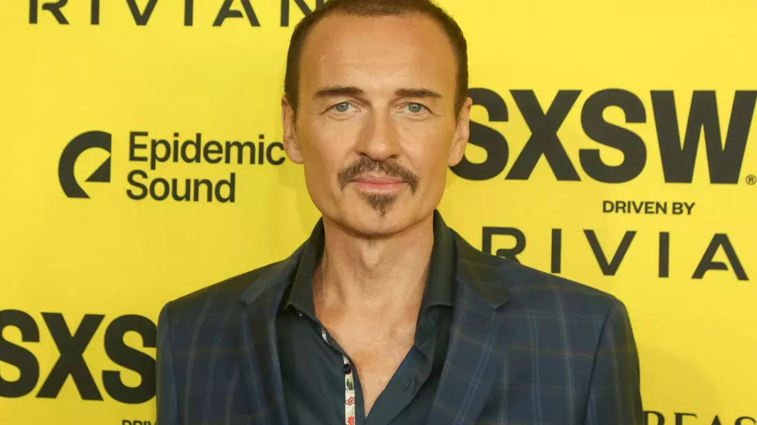 Der Schauspieler Julian McMahon starb nach einer Krebserkrankung. (Archivbild) - Bild: Jack Plunkett/Invision via AP/dpa