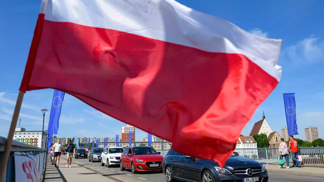 Wie hier an der polnischen Grenze kontrolliert Deutschland mittlerweile auch alle anderen Landgrenzen.  - Bild: Patrick Pleul/dpa