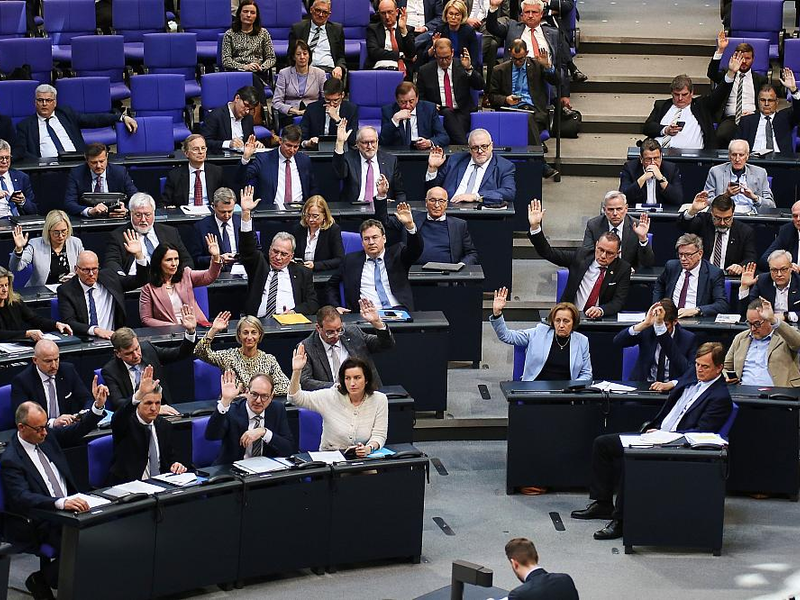 CDU, CSU und AfD bei einer Abstimmung im Bundestag (Archiv) - Foto: über dts Nachrichtenagentur