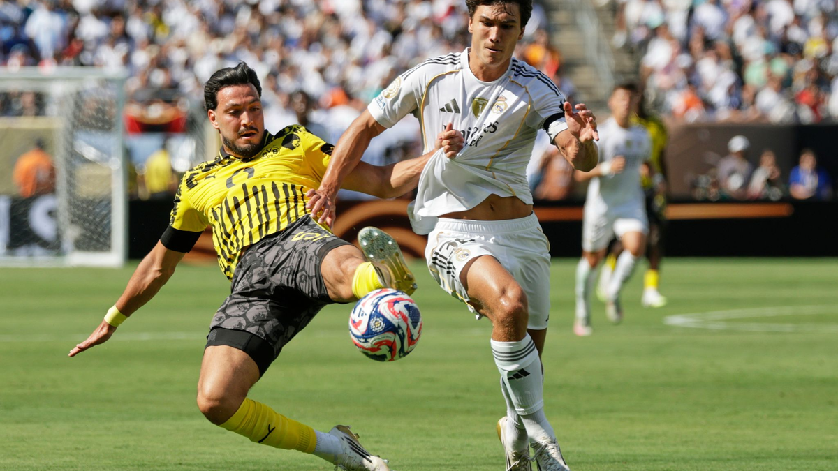 Sein Team war chancenlos gegen Real Madrid: BVB-Coach Niko Kovac. - Foto: Adam Hunger/FR110666 AP/AP/dpa