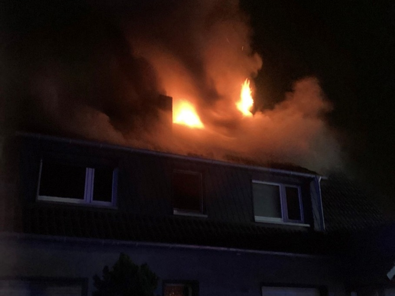 FW-OB: Erhöhtes Einsatzaufkommen innerhalb von 24 Stunden - Zwei Einsätze erfordern umfangreiche Maßnahmen - Foto: presseportal.de