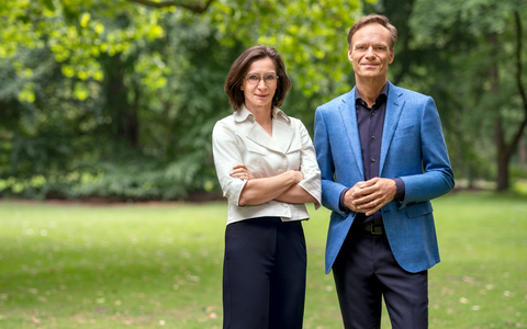 Sieben Berlin direkt – Sommerinterviews im ZDF / Auftakt mit dem Bundespräsidenten – Abschluss mit dem Bundeskanzler - Foto: presseportal.de Sieben Berlin direkt – Sommerinterviews im ZDF / Auftakt mit dem Bundespräsidenten – Abschluss mit dem Bundeskanzler - Foto: presseportal.de