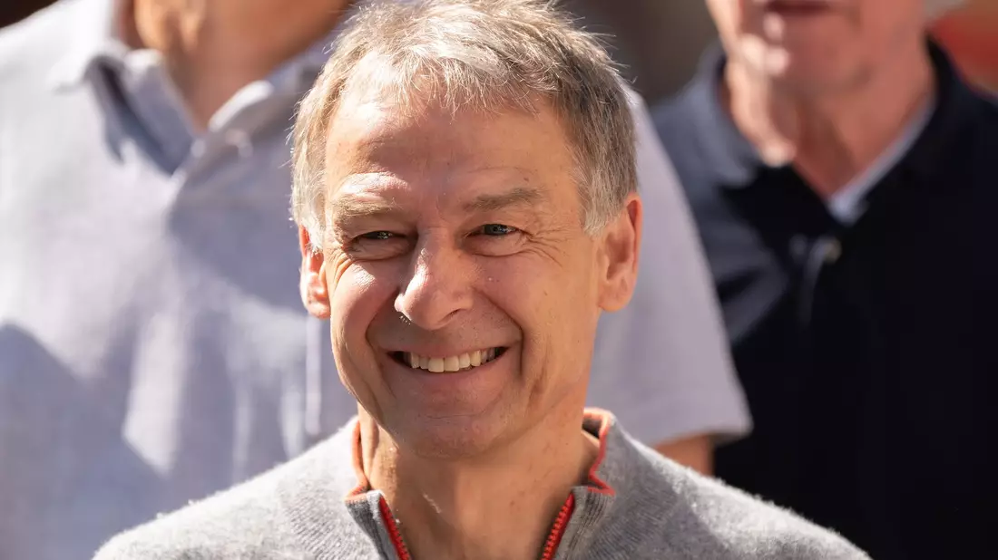Jürgen Klinsmann hofft auf ein Amerika-Abenteuer seines Ex-Spielers Thomas Müller - Bild: Silas Stein/dpa