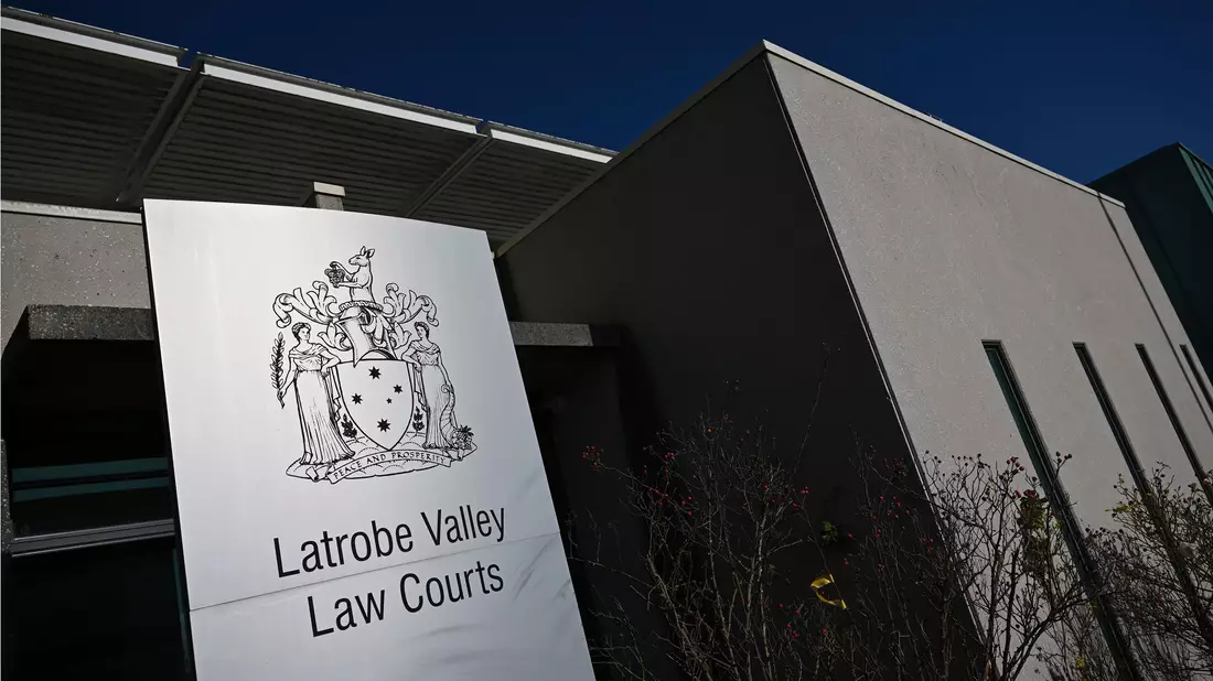 Das Verfahren im Latrobe Valley Magistrates Court dauerte mehr als neun Wochen, bevor die Jury sich zu Beratungen zurückzog. (Archivbild) - Bild: James Ross/AAP Image/AP/dpa