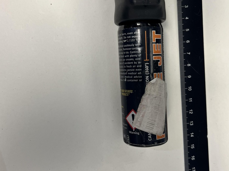 BPOL NRW: Pfefferspray und Cannabis im Handgepäck - Bundespolizei leitet Verfahren gegen 18-Jährige ein - Foto: presseportal.de