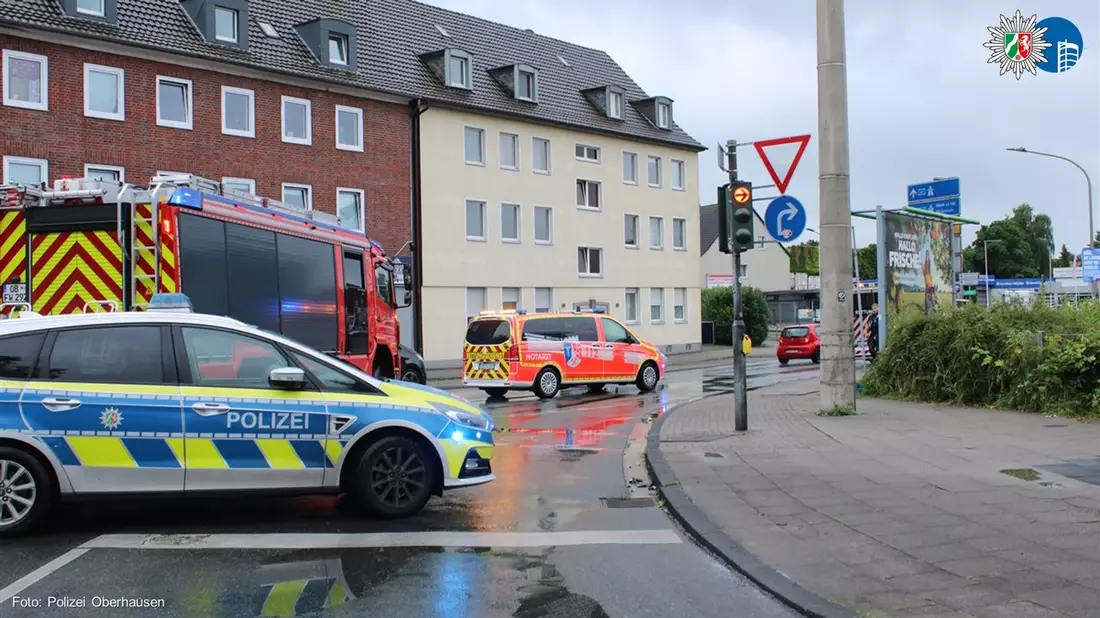 POL-OB: Motorrad-Sturz auf nasser Fahrbahn - Fahrer schwer verletzt - Bild: presseportal.de