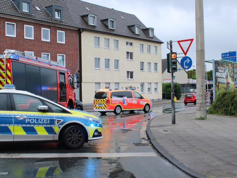 POL-OB: Motorrad-Sturz auf nasser Fahrbahn - Fahrer schwer verletzt - Foto: presseportal.de