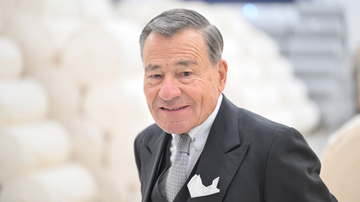Durch regelmäßige öffentliche Auftritte ist Wolfgang Grupp senior einer der bekanntesten Kaufleute Deutschlands. (Archivbild) - Foto: Bernd Weißbrod/dpa