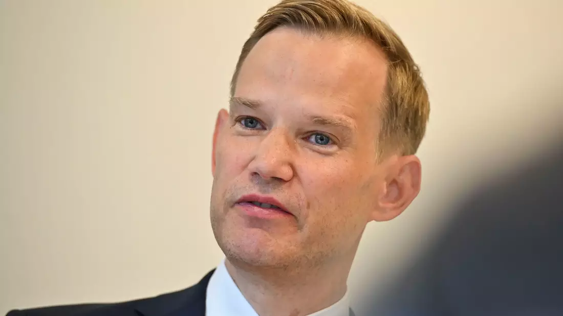 Bundesdrogenbeauftragter Hendrik Streeck: Drogenkonsumräume können Leben retten. - Bild: Katharina Kausche/dpa