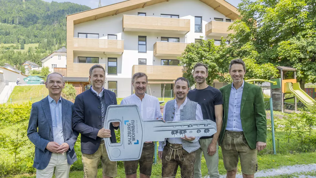 SWB: Übergabe in Rußbach - Bild: Neumayr über pressetext.de