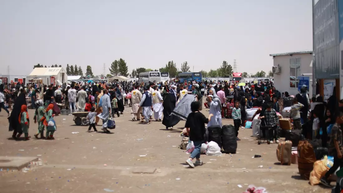 Massendeportationen aus dem Iran / Unzählige Menschen in Afghanistan ohne Hilfe - Bild: presseportal.de