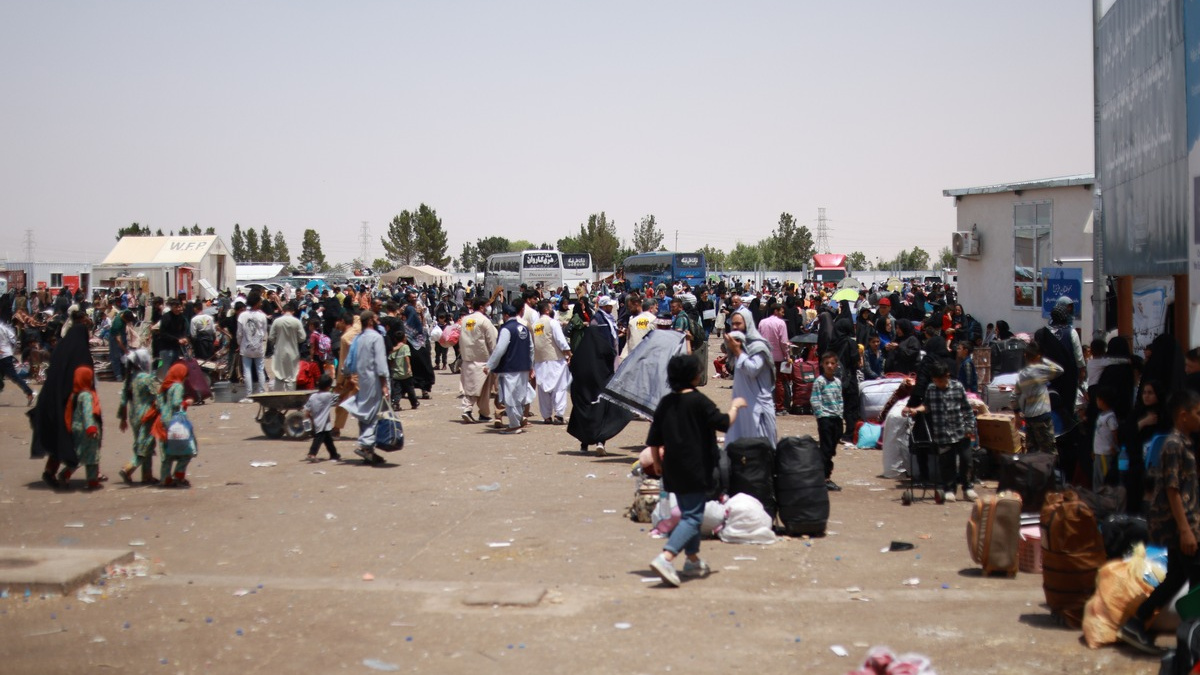 Massendeportationen aus dem Iran / Unzählige Menschen in Afghanistan ohne Hilfe - Foto: presseportal.de