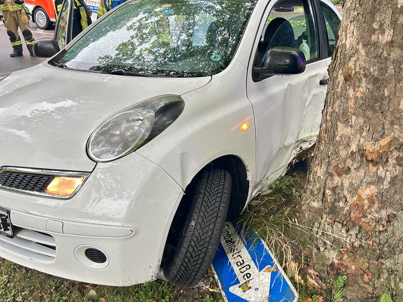 FW-EN: Feuerwehr im Dauereinsatz - Verkehrsunfall auf Ender Talstraße - Foto: presseportal.de