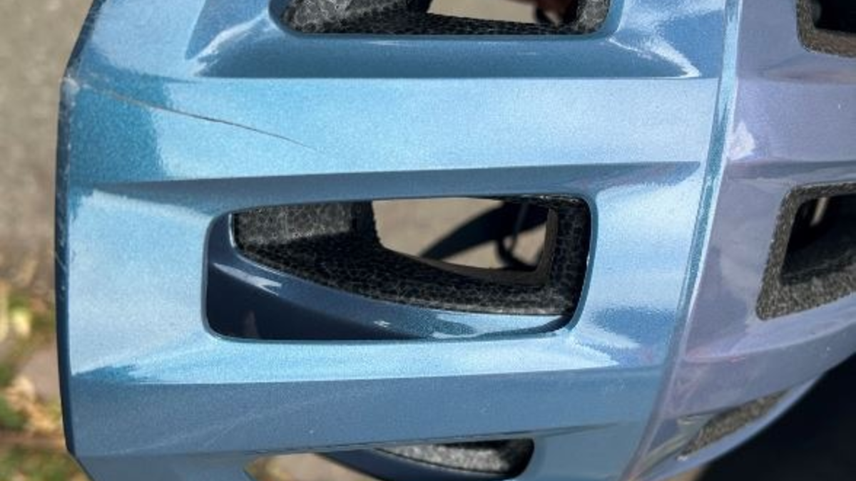 POL-PDLD: Burrweiler - Rennradfahrer übersehen - Foto: presseportal.de